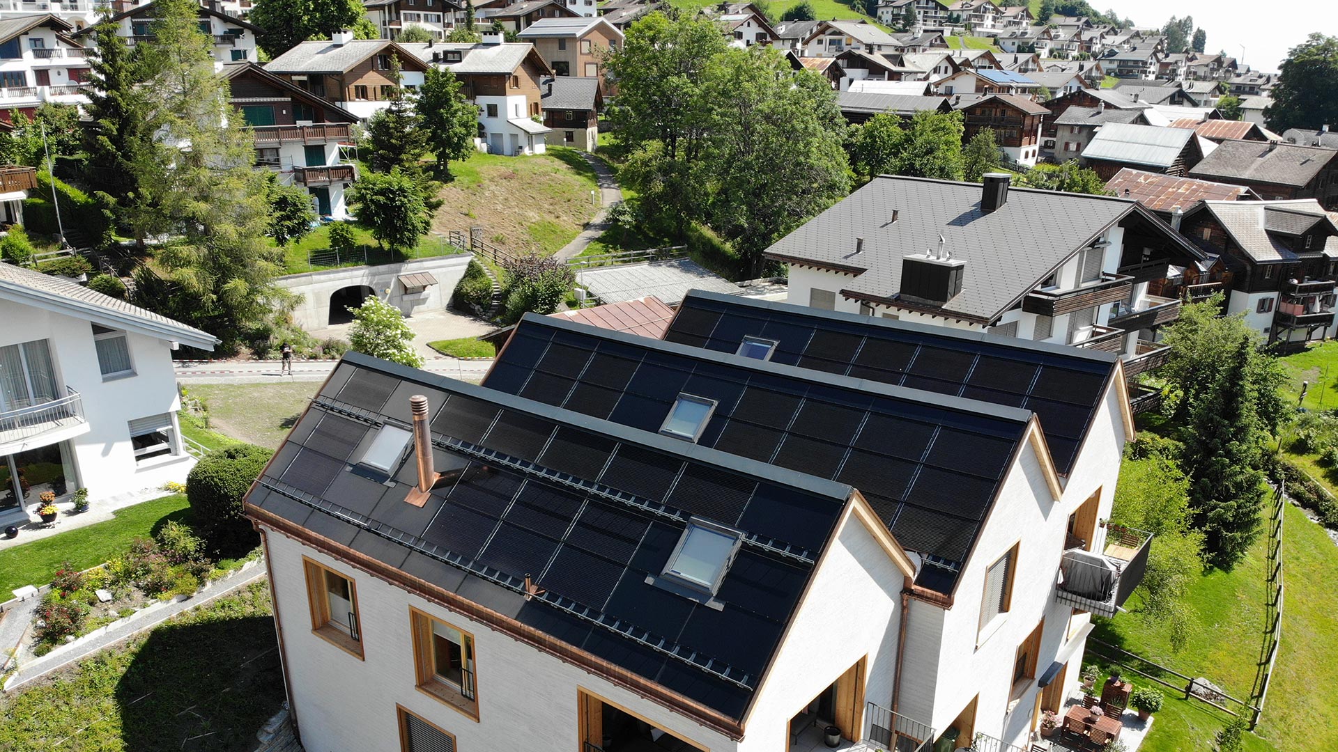 home-slider-03-sonnenpool-energiemanagement-photovoltaik-solarstrom-erneuerbare-energien